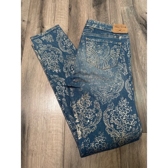 Hollister Denim - Hollister Juniors 7 Regular (28) Gold Foil Demask Flower Print Low Rise Slim Jea